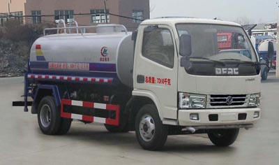 东风6吨洒水车