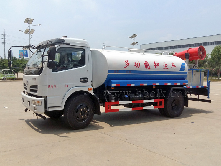 东风大多利卡7方抑尘车