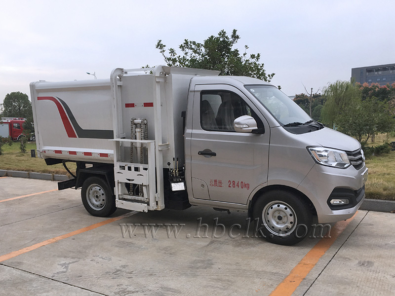 长安3方挂桶垃圾车（汽油 蓝牌）