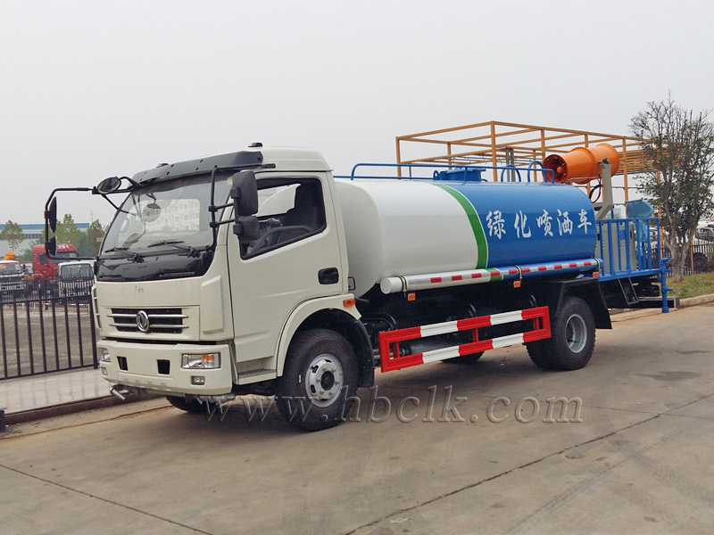 东风大多利卡8方喷雾洒水打药车